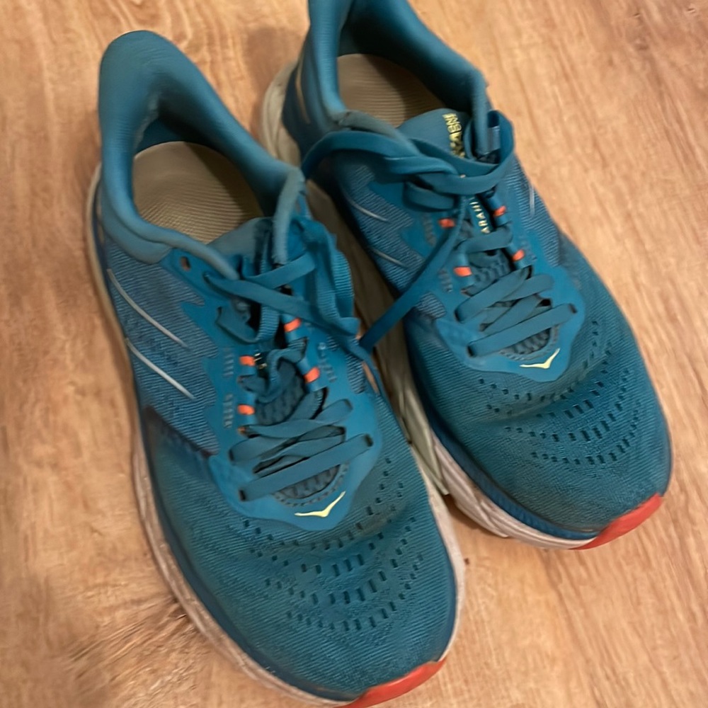 Hoka Sneakers